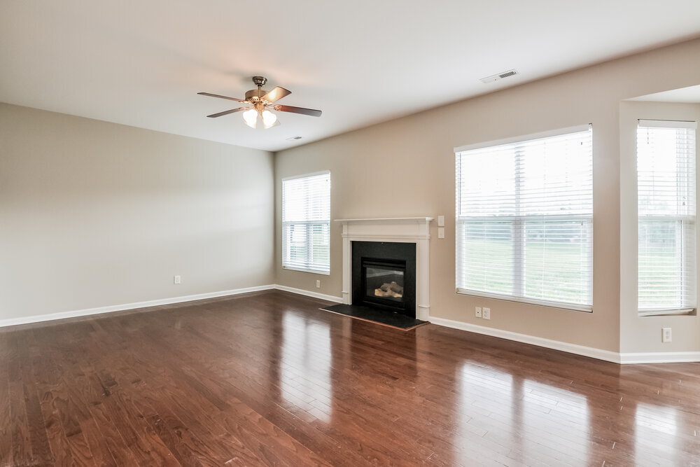 Building Photo - 3215 Whispernut Ln