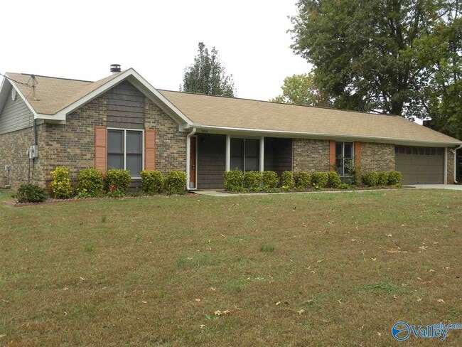 Primary Photo - 309 Glenwood Dr