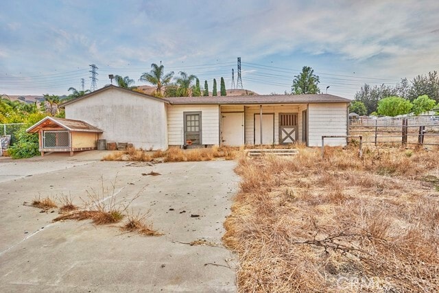 Building Photo - 2751 Batson Ave