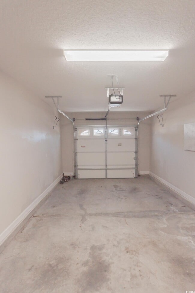 Building Photo - 3793 Mayfield Dr