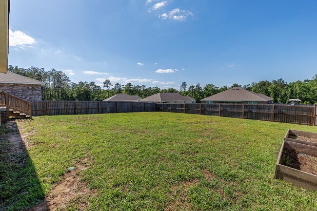 Building Photo - COMING SOON! Beautiful 4 Bedroom, 2 Bathroom home in The Reserve at Daphne