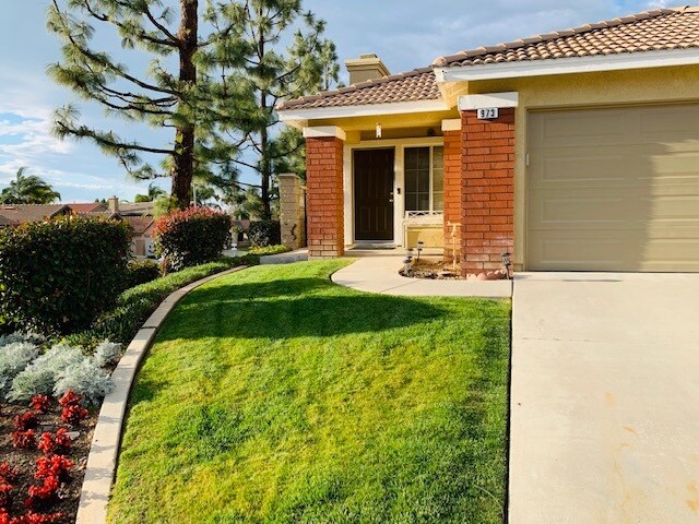 Building Photo - 973 Naples Dr