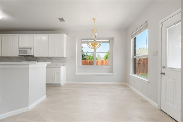 Building Photo - 3822 Citadel Dr