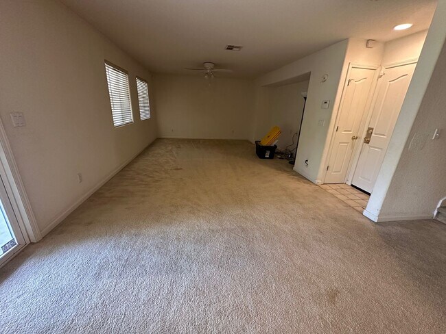Building Photo - 2705 Jayden Way