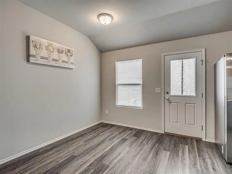 Building Photo - 11609 NW 95th St