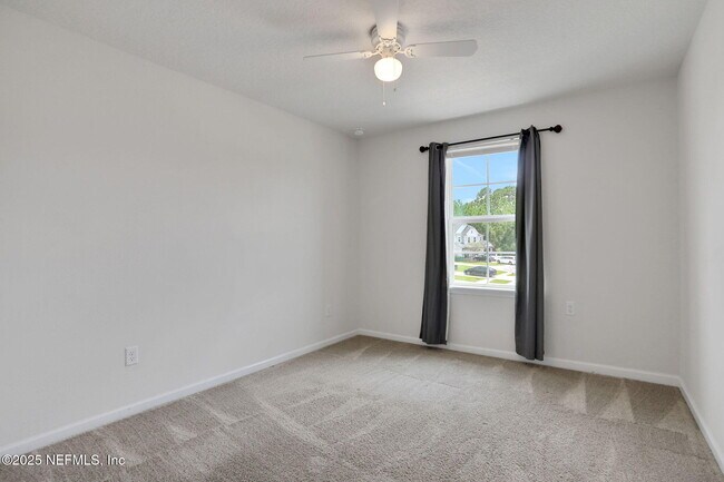 Building Photo - 277 Sandstone Dr