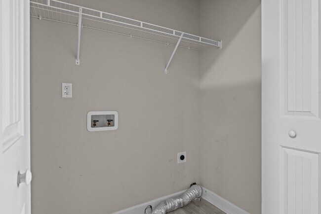 Building Photo - New build single family home!