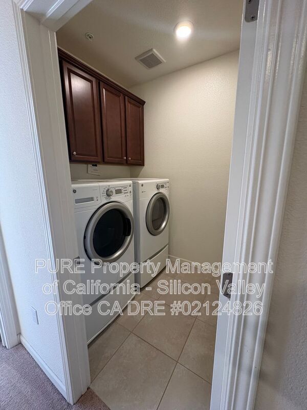 Building Photo - 2712 Ferrara Cir