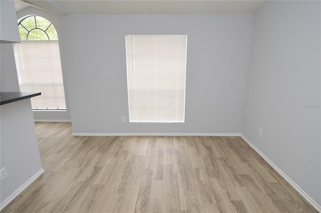 Building Photo - 8722 Mallard Reserve Dr