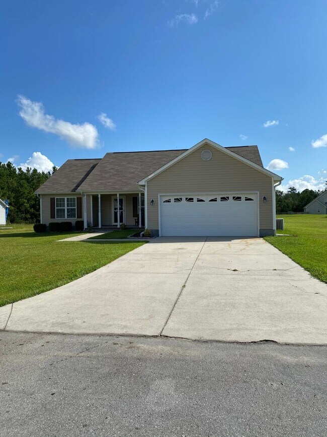 Building Photo - 112 Michelle Ward Ln