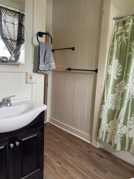 Building Photo - 366 Lehua St