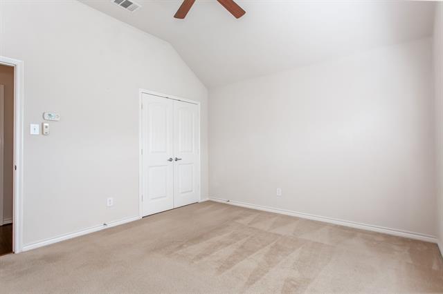 Building Photo - 720 Hardwood Dr