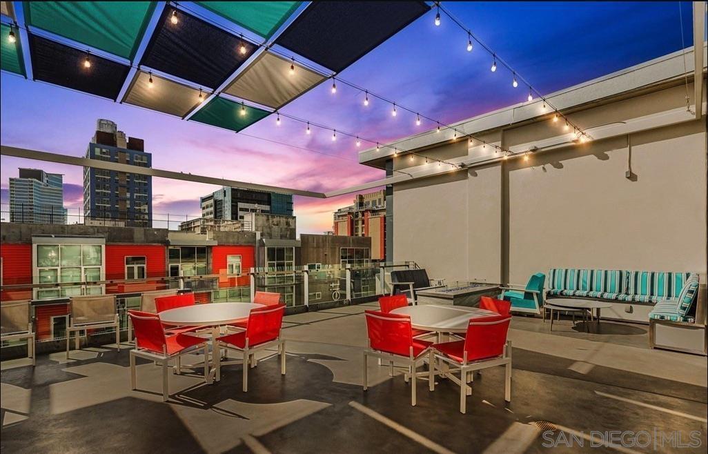 Building Photo - 1050 Island Ave