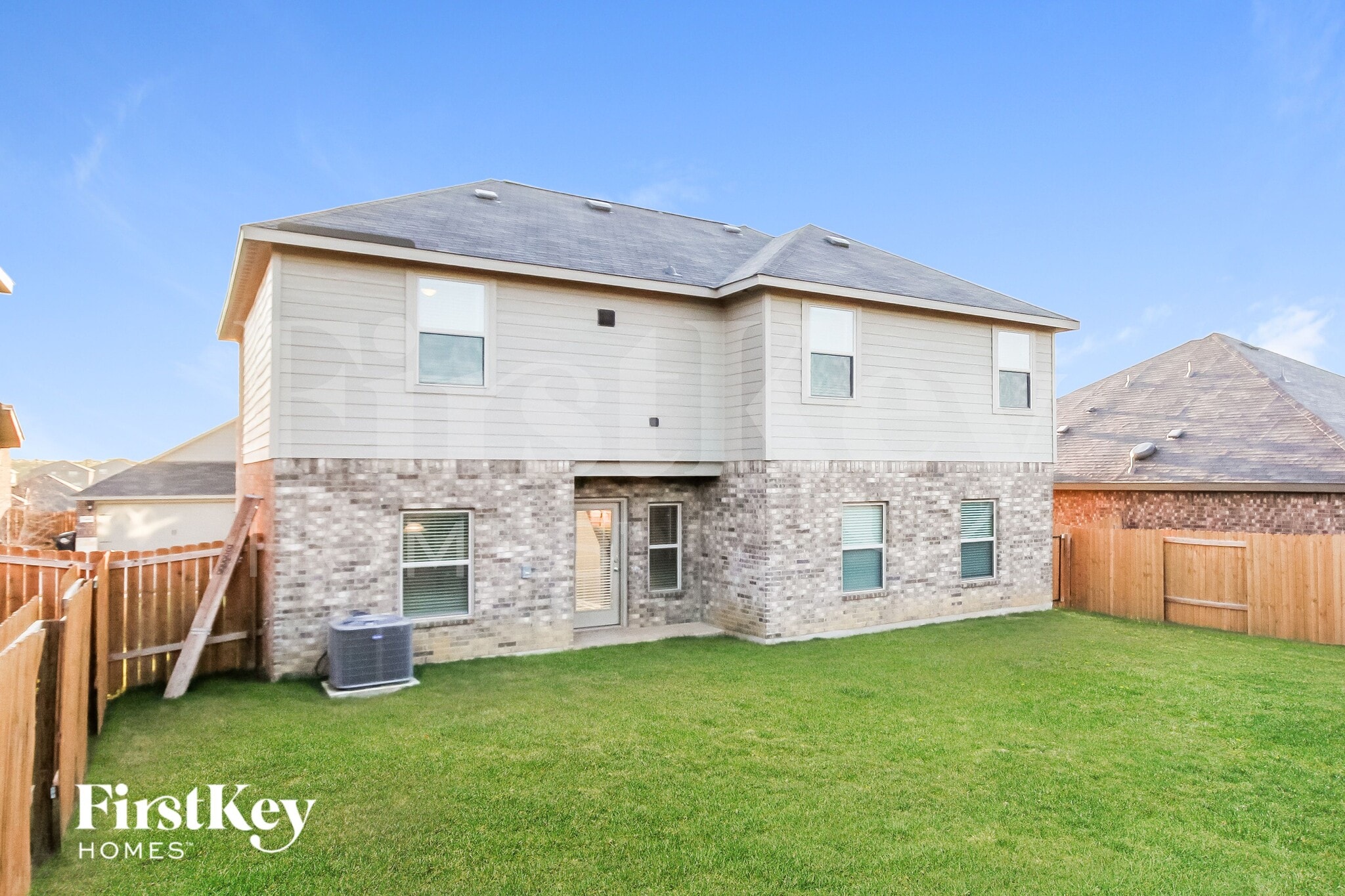 Building Photo - 5401 Zara Dr