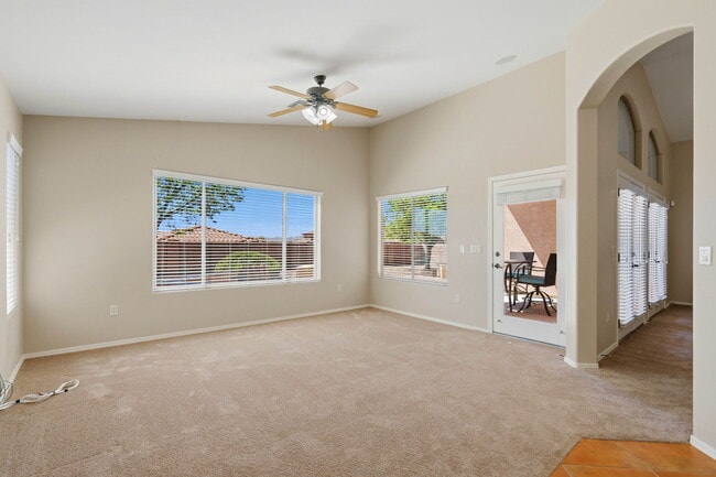 Building Photo - 39116 Quick Trot Dr
