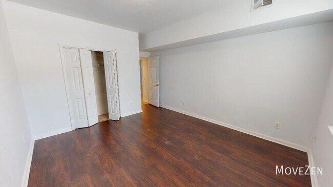 Building Photo - 729 Bragg Dr
