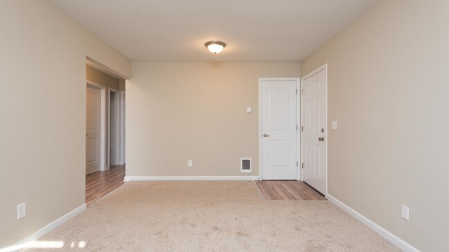 Building Photo - Citizen East