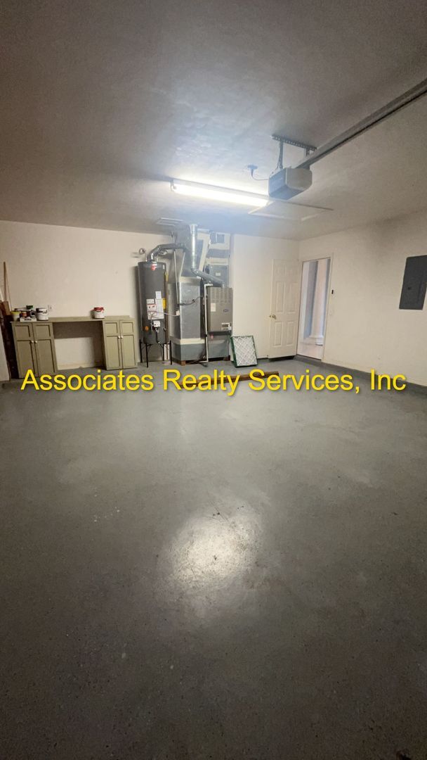 Building Photo - 3124 SW 94th Way