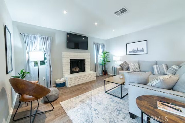 Building Photo - 6742 Conejo Ave