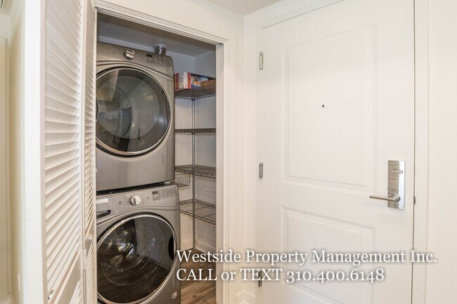 Building Photo - 12655 Bluff Creek Dr