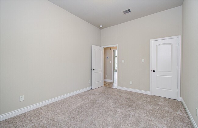 Building Photo - 3814 Trophy Ridge