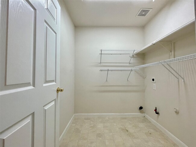 Building Photo - 3211 Amber Meadow Dr