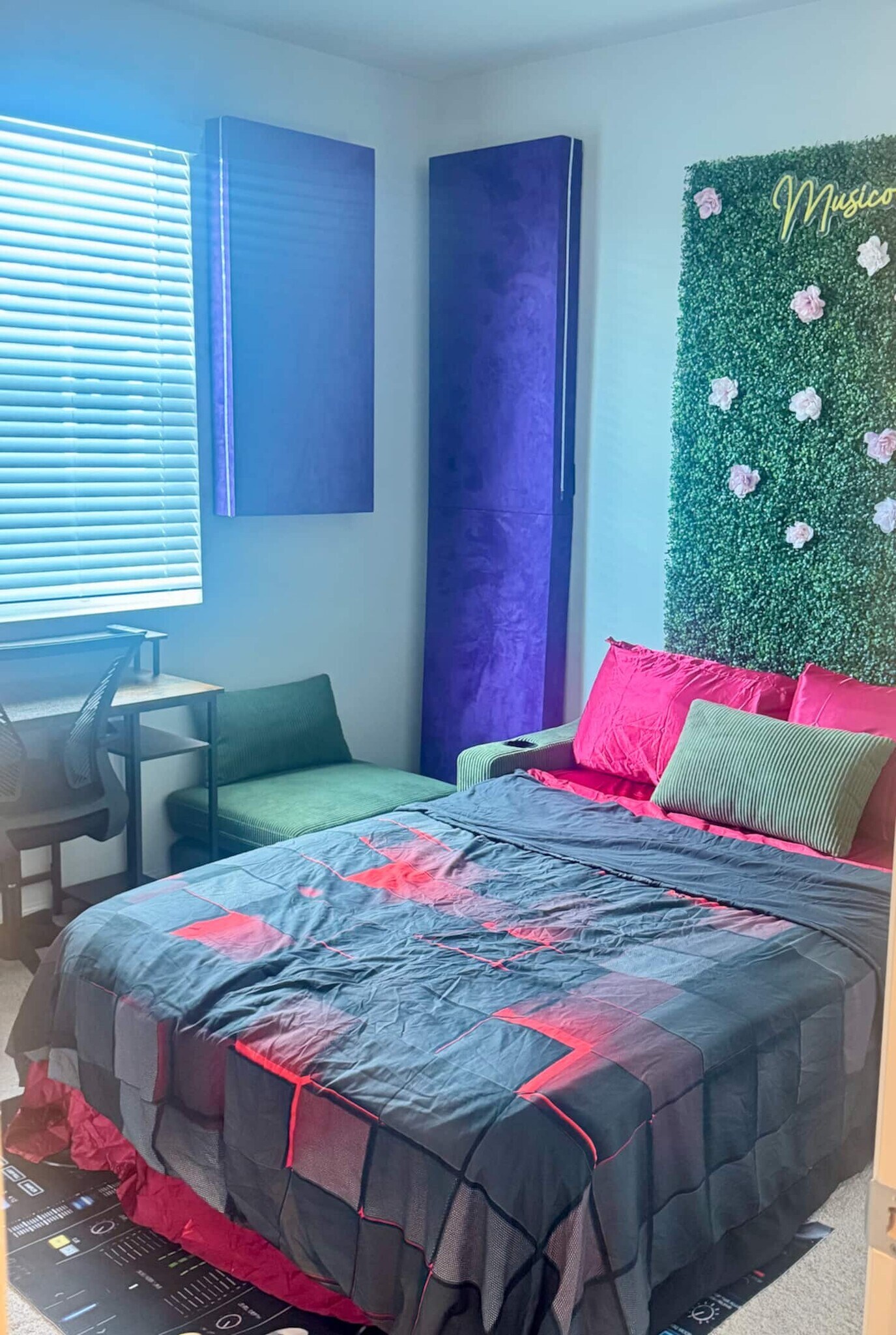 Building Photo - 211 N Vincent Ave