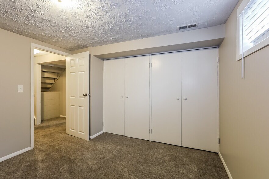 Building Photo - 804 Moss Oak Ct