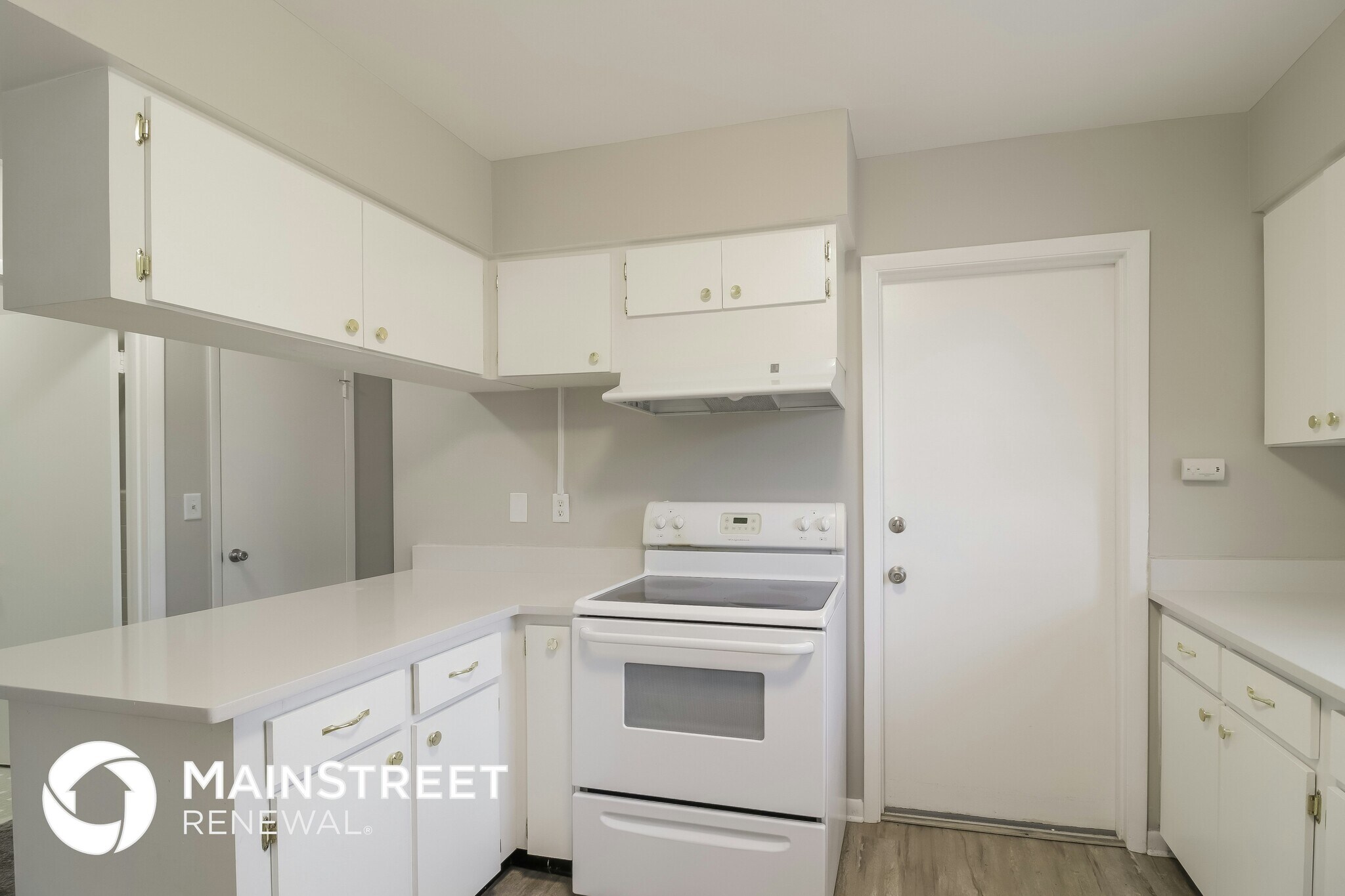 Building Photo - 1927 English Dr