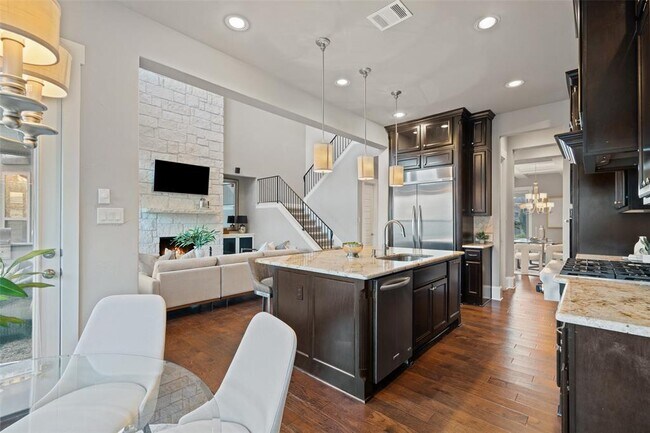Building Photo - 905 Madison Fork Dr