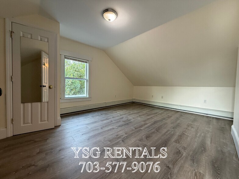 Building Photo - 10 Alleghany St