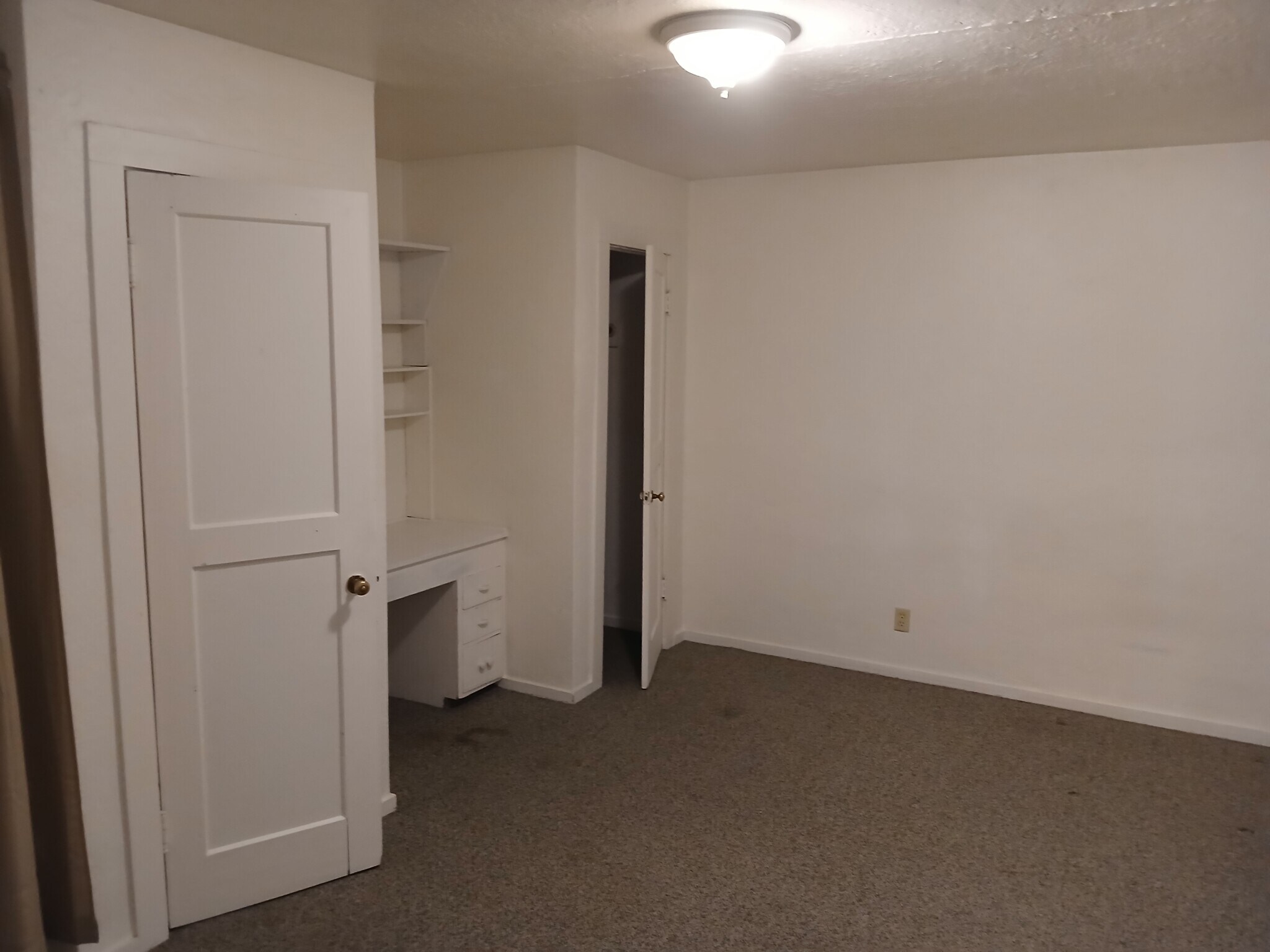 Building Photo - 558 Dameron Dr