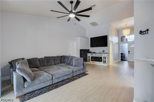 Building Photo - 17791 Castle Harbor Dr
