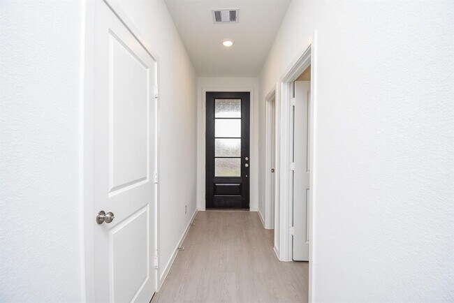 Building Photo - 6307 Serenity View Ln