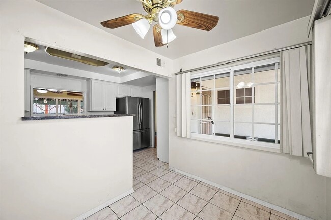 Building Photo - Chula Vista