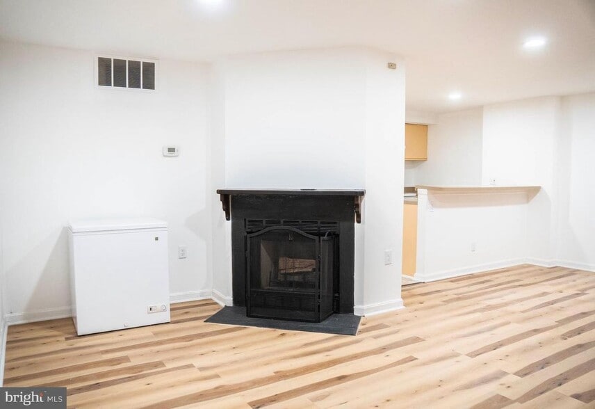 Building Photo - 4451 Pembrook Village Dr