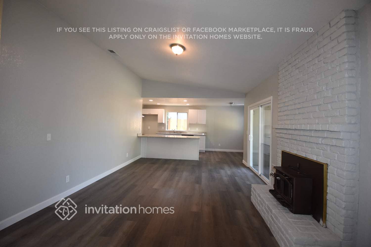 Building Photo - 1247 Crescendo Dr
