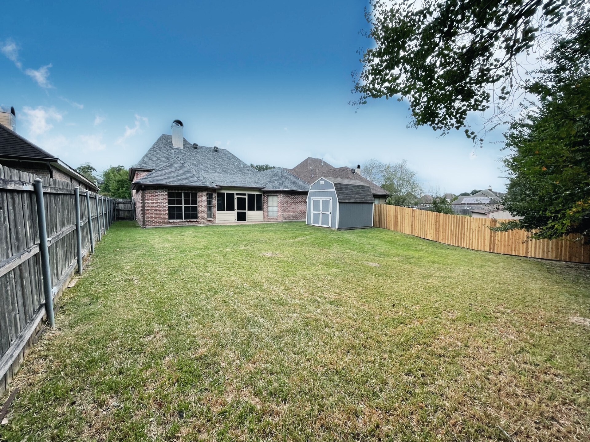 Building Photo - 203 Metairie Ct