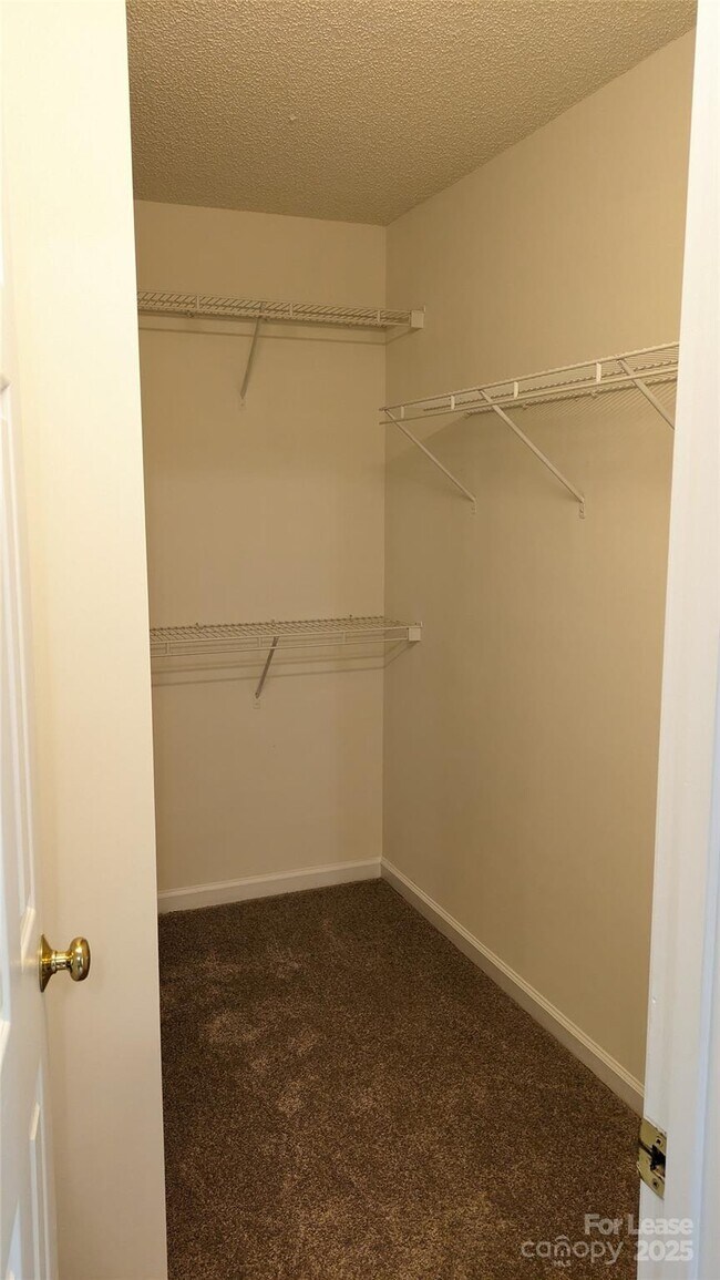 Building Photo - 111 Sterling Terrace Dr