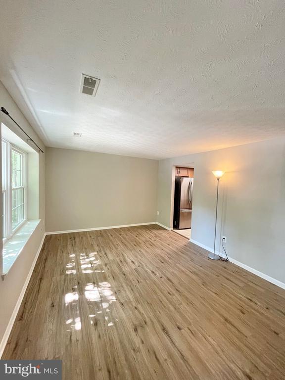 Building Photo - 1602 Harvest Green Ct