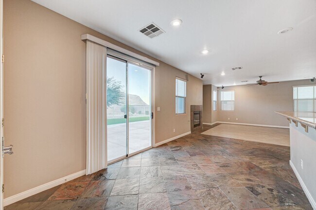 Building Photo - 1st MONTH FREE! Lone Mountain Heights Luxu...