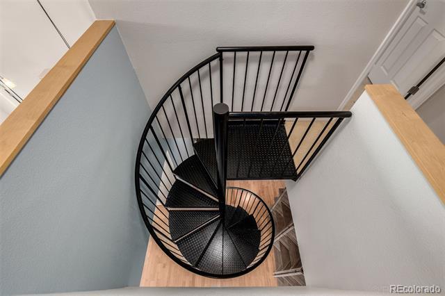 Building Photo - 5677 S Park Pl