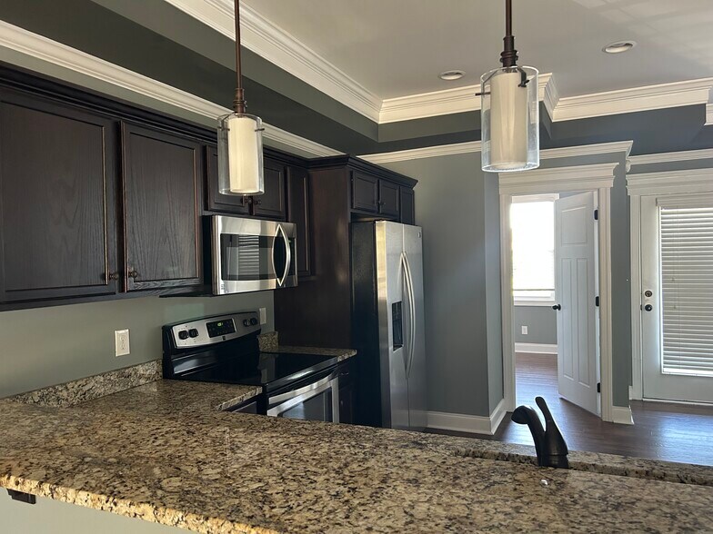 Building Photo - 235 Capstone Dr