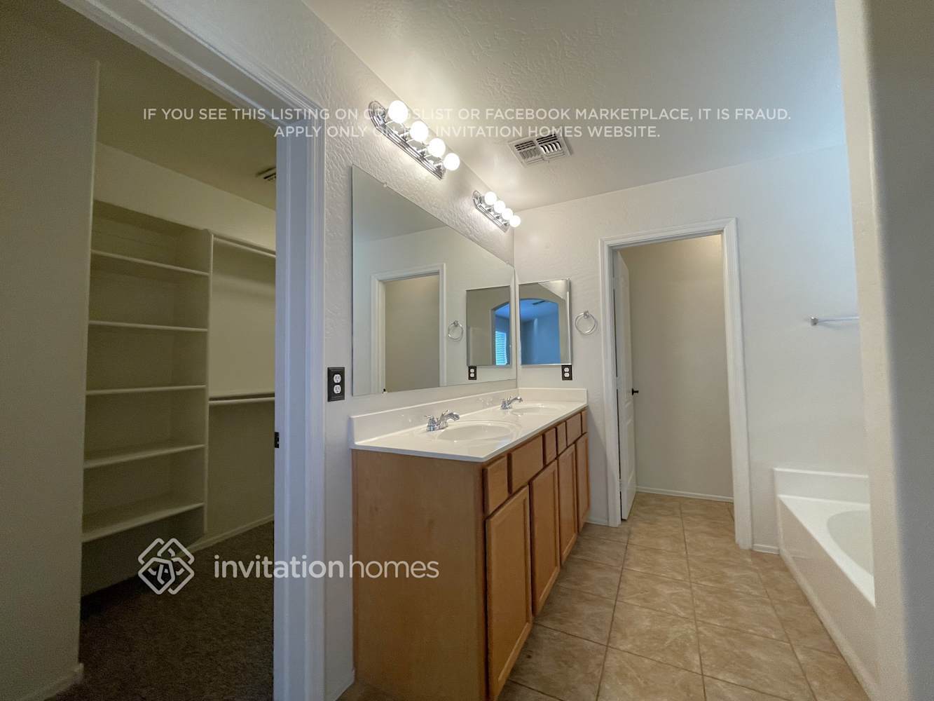Building Photo - 24902 W Wayland Dr