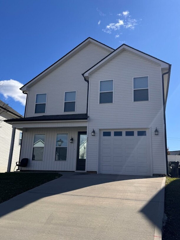 Building Photo - Inquire today on how to get FREE rent!