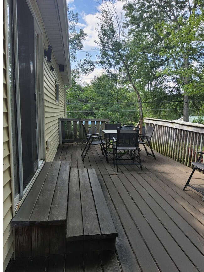 Building Photo - 13 Beth Mor Rd