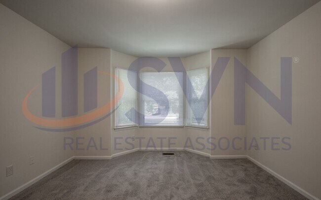 Building Photo - Cottage living in this 3-Bedroom, 3-Bath House with First Floor Master Bedroom!