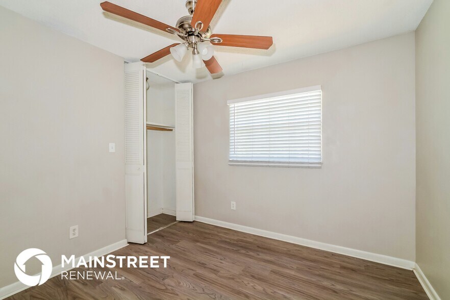 Building Photo - 3074 Riverbrook Dr