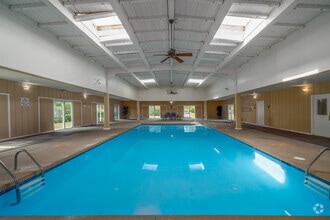 Building Photo - Deer Creek Apartments