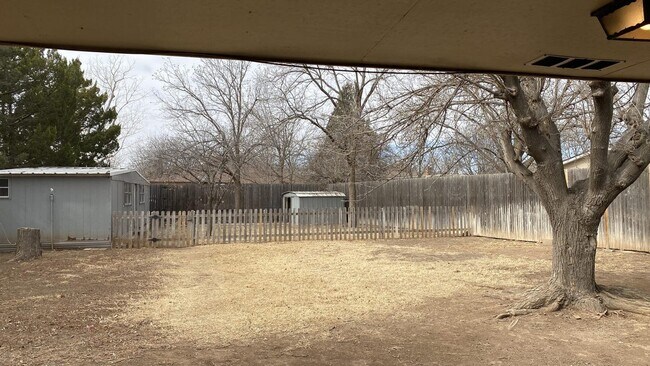 Building Photo - 3730 Rutson Dr